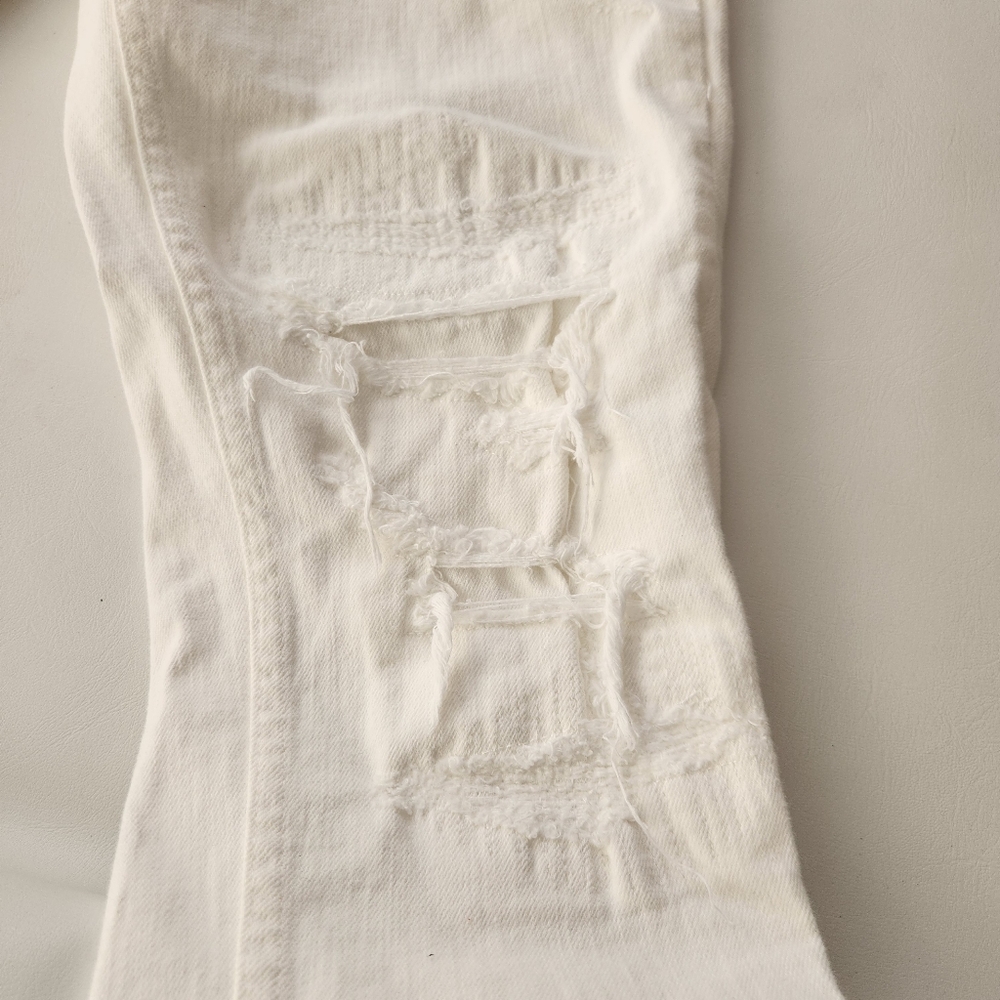 NWOT- Zara Men's White Distress Skinny Jeans - Picture 8 of 11